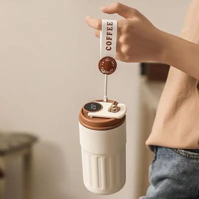 450ml Smart Temperature Display Travel Mug with Stainless Steel Material and Lanyard