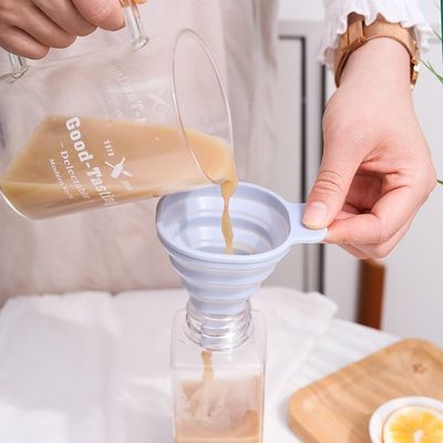 Food Grade Material Kitchen Mini Soft Silicone Retractable Collapsible Funnel