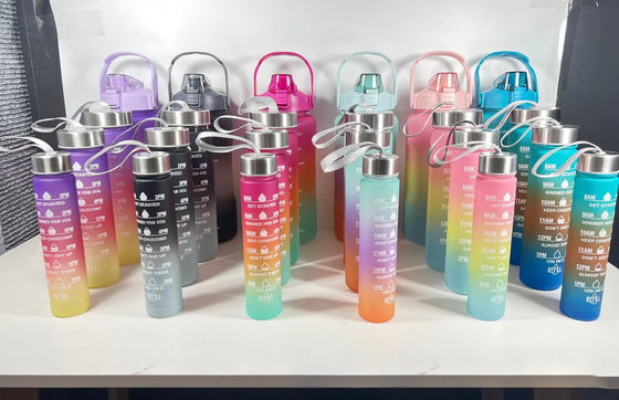 PP Food Grade Lid 4 Pcs Plastic Sport Water Bottles with Straw and Stickers for Gym Fitness