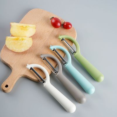 Good Grip Swivel Blade Vegetable Peelers for Perfectly Peeled Fruits Vegetables 38g