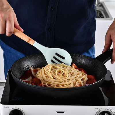 Outdoor Custom Logo Wooden Handle Espatulas Silicone Kitchen Utensil Spatula Set with Storage Bucket