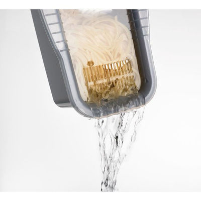PP Material BPA Free Microwave Pasta Cooker with Portioning Tool Passed European Standard