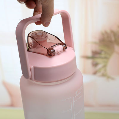 Custom Logo Acceptable 64 oz Water Bottle Removable Straw for Fitness and Sports