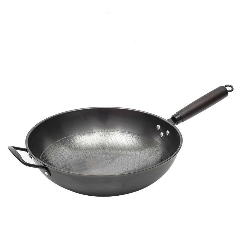 Minimalist Style Non Stick Honeycomb 34cm Pure Iron Frying Wok Sustainable and Durable